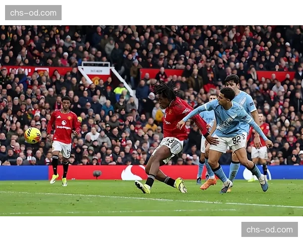 曼联豪取四连胜升至联赛第四，卡里克高效防反战术成效显著